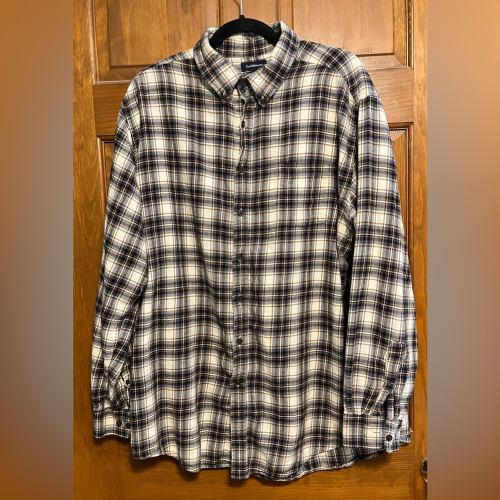 Casual men’s button down